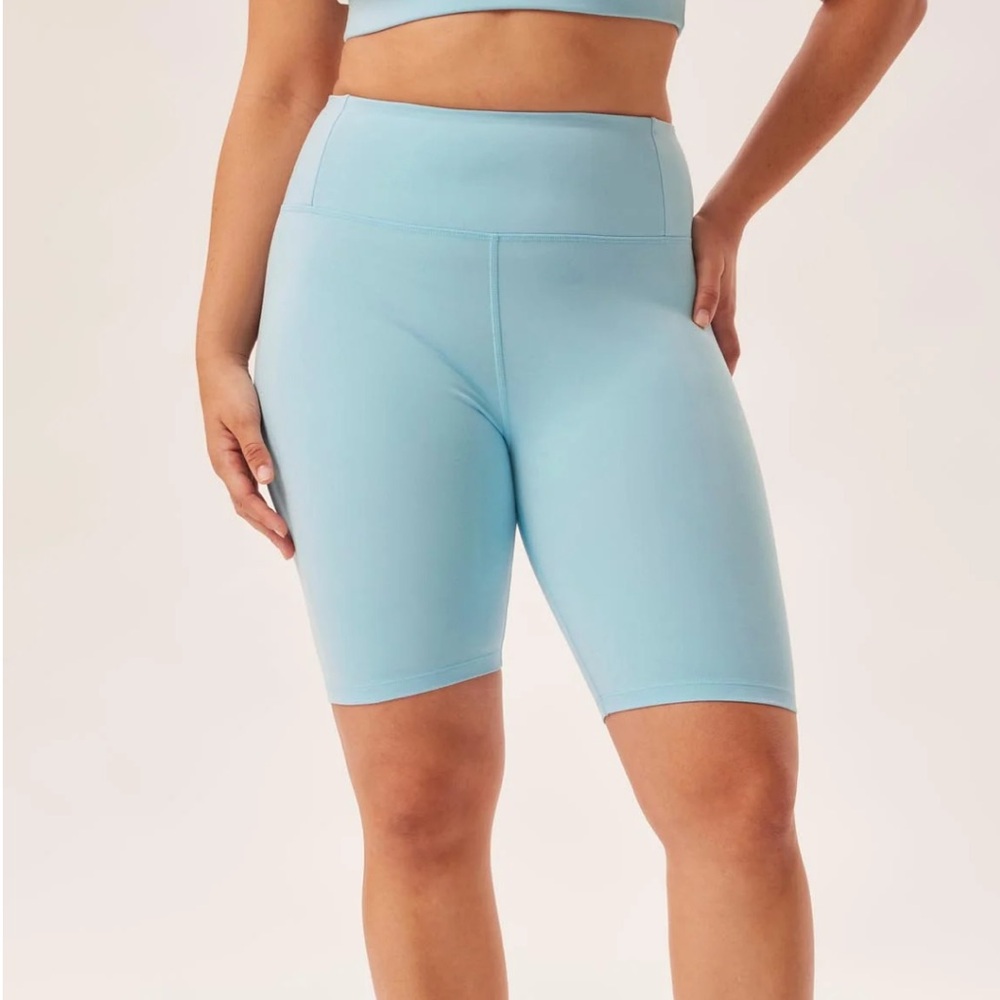 Girlfriend Collective Light Blue Dewdrop FLOAT Ultralight Bike Short